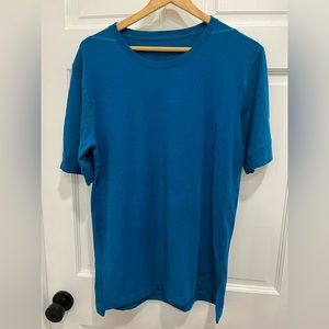 Nike men’s drifit workout tee sz med